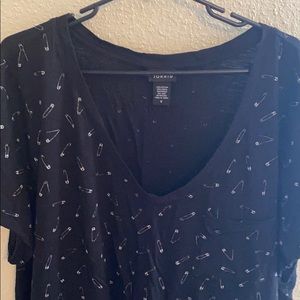 Torrid Safety Pin 🧷 V Neck